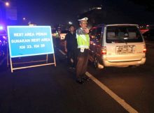 Tol Arah Cipali Macet Total Sejak Dini Hari